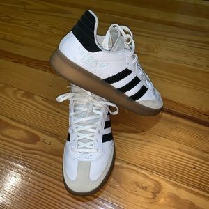 Adidas Samba RM